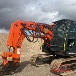 Hitachi ZX135US-5B Tunnel Spec