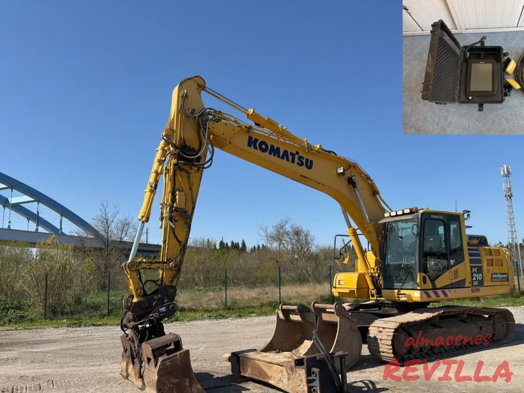 Komatsu PC210LCI-11 3D