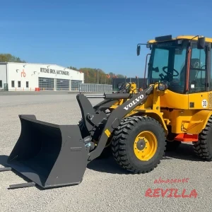 Volvo L30HS